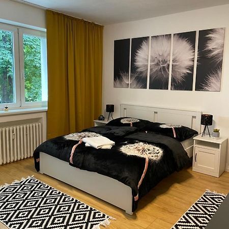 Studio Apartment Dandelion Pressburg Exterior foto
