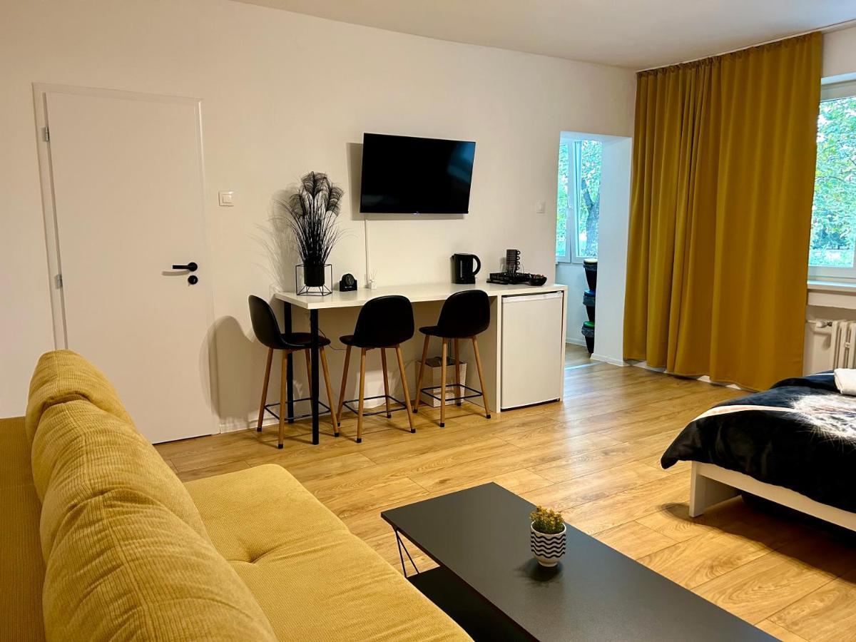 Studio Apartment Dandelion Pressburg Exterior foto